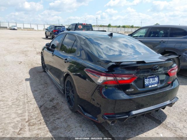 2021 TOYOTA CAMRY 4T1KZ1AK8MU047629 Photo 2