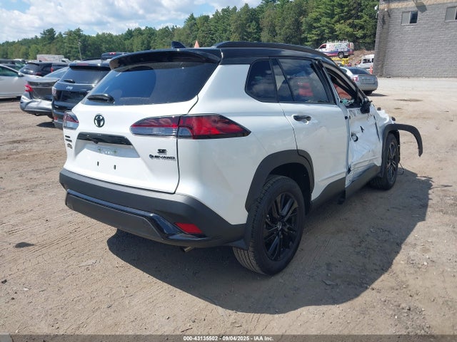 2025 TOYOTA COROLLA CROSS HYBRID 7MUFBABG3SV079366 Photo 3