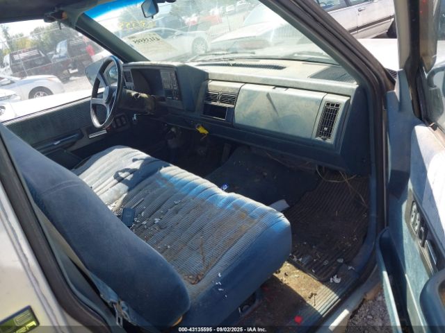 1990 GMC SIERRA 1GTDC14K2LZ546048 Photo 4