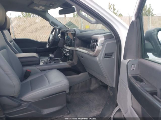 2023 FORD F-150 LIGHTNING 1FTVW1ELXPWG33562 Photo 4