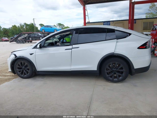 Tesla MODEL X 2023 7SAXCDE54PF425916 Image 14