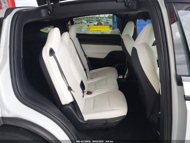 2023 TESLA MODEL X 7SAXCDE54PF425916 Photo 7