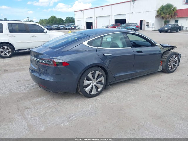 2020 TESLA MODEL S 5YJSA1E27LF389053 Photo 3