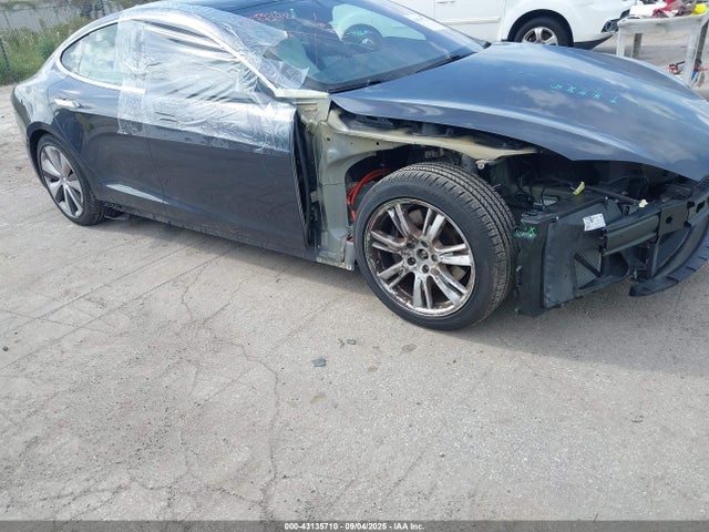 2020 TESLA MODEL S 5YJSA1E27LF389053 Photo 5