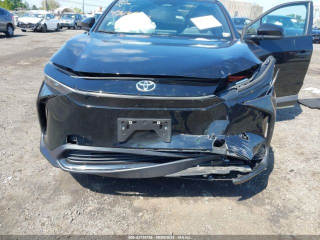 2024 TOYOTA BZ4X JTMABACA3RA059575 Photo 5