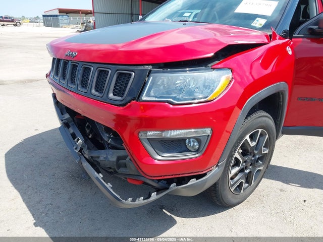Jeep 2021 2021 3C4NJDDB8MT511759 Image 17