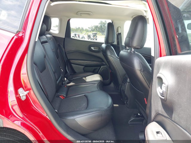 3C4NJDDB8MT511759 Jeep 2021