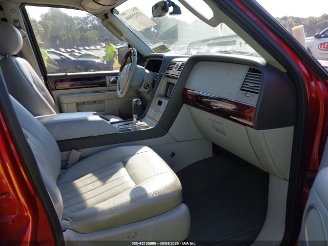 2006 LINCOLN NAVIGATOR 5LMFU28556LJ06731 Photo 4