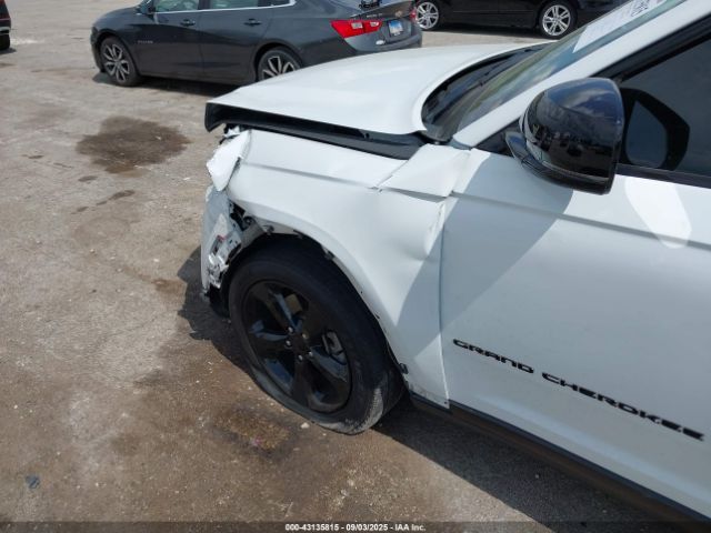 2023 JEEP GRAND CHEROKEE L 1C4RJKAG0P8102437 Photo 5