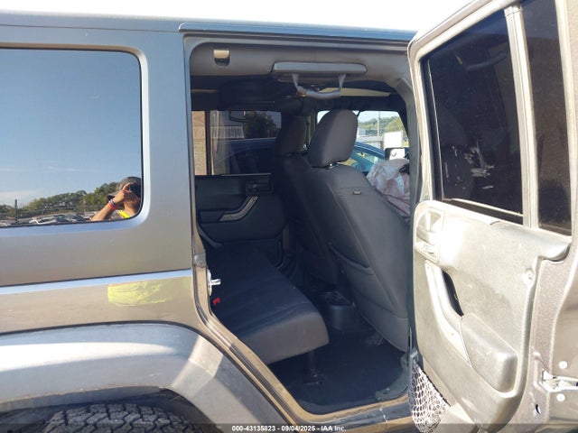 1C4HJWDG6JL919849 Jeep 2018