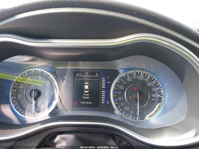 1C3CCCAB8FN580054 Chrysler 200