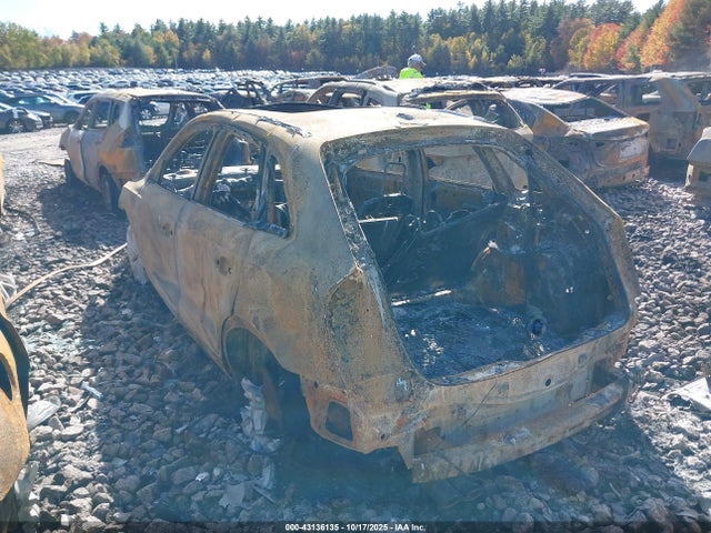 2016 AUDI Q3 WA1EFCFS9GR013215 Photo 2