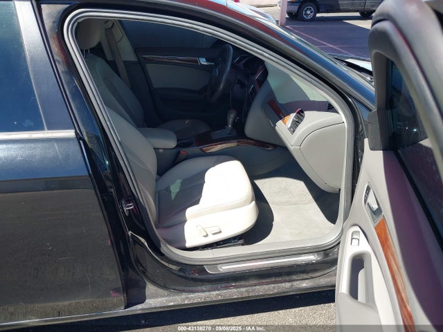2011 AUDI A4 WAUBFAFL1BN010327 Photo 4