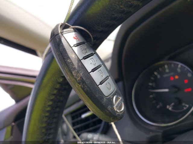 2018 NISSAN ROGUE 5N1AT2MT6JC817061 Photo 10