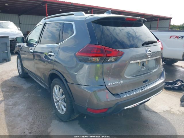 2018 NISSAN ROGUE 5N1AT2MT6JC817061 Photo 2