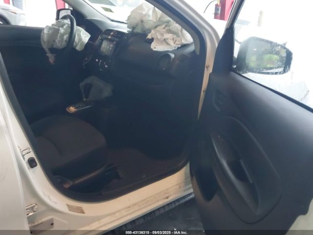 2019 MITSUBISHI MIRAGE G4 ML32F3FJ0KHF16085 Photo 4