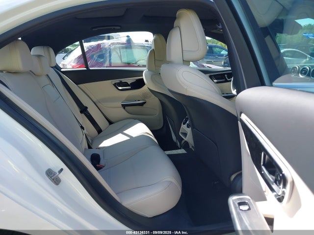 Mercedes-Benz m254 2025 W1KAF4HB8SR262451 Image 8