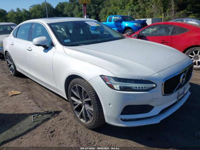 2018 VOLVO S90 LVY982MK7JP028774