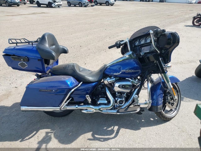 1HD1KRC12HB671241 Harley-Davidson Street Glide Special