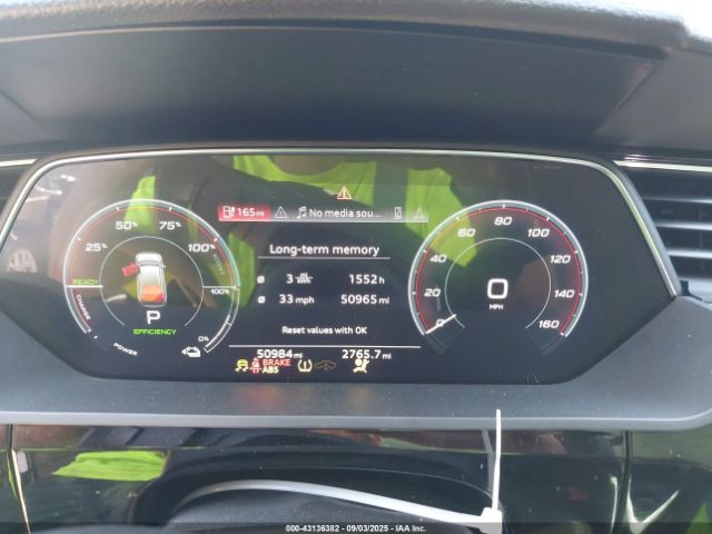 2022 AUDI E-TRON SPORTBACK WA11AAGE2NB022936 Photo 6