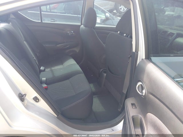 3N1CN7AP0EL825987 Nissan Versa