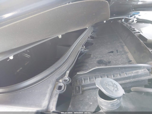 2023 TESLA MODEL Y 7SAYGDEEXPA093230 Photo 9