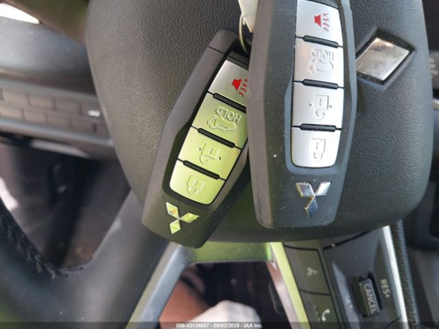 2023 MITSUBISHI OUTLANDER JA4J3UA88PZ056288 Photo 10