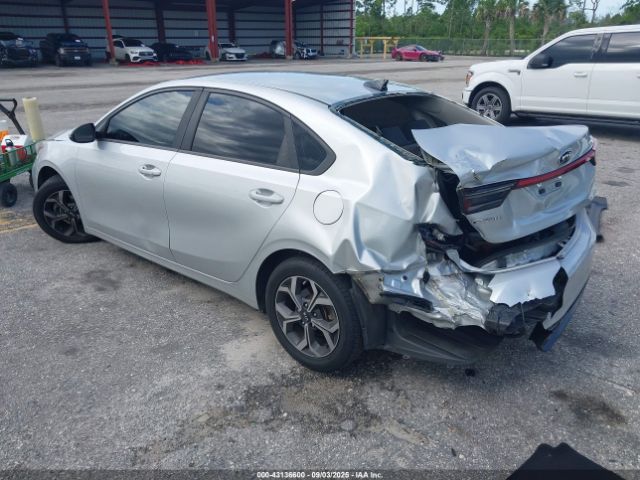 2020 KIA FORTE 3KPF24AD9LE171547 Photo 2