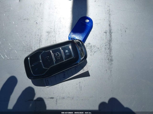 1FATP8EM1G5318845 Ford Mustang