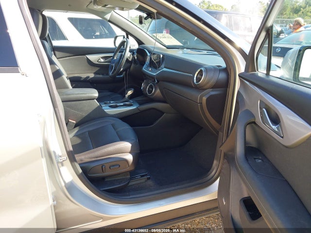 Chevrolet lgx 2021 3GNKBDRS2MS560137 Image 5