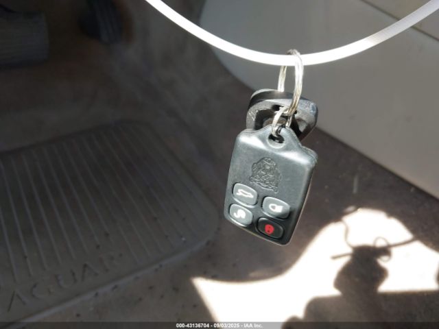 1998 JAGUAR XJ8 SAJHX124XWC812886 Photo 10