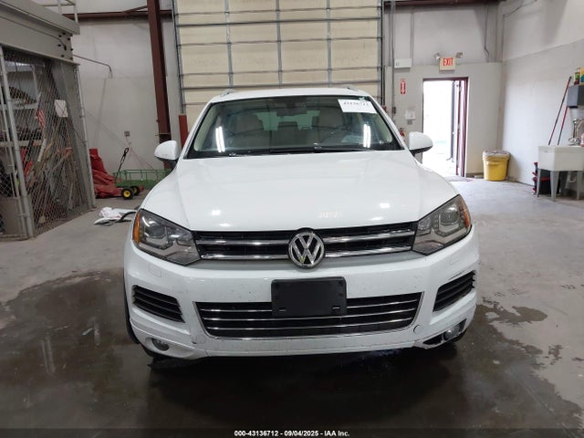 WVGEF9BP1ED012575 Volkswagen Touareg