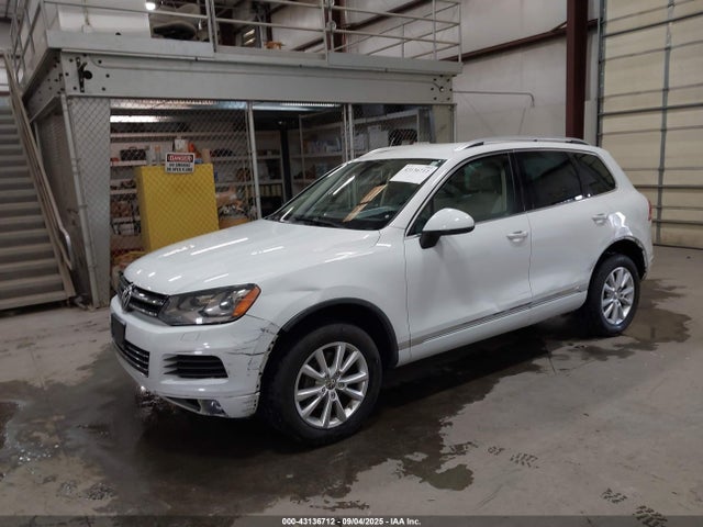 WVGEF9BP1ED012575 Volkswagen Touareg