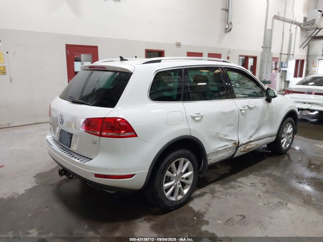 WVGEF9BP1ED012575 Volkswagen Touareg
