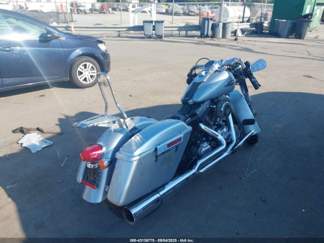 2012 HARLEY-DAVIDSON FLD 1HD1GZM16CC337958 Photo 3