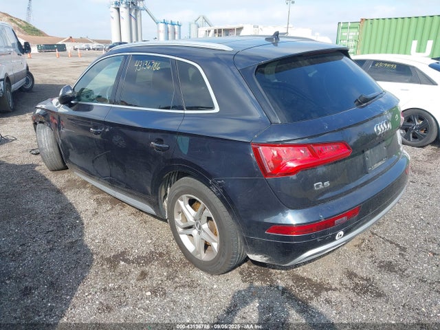2018 AUDI Q5 WA1BNAFY0J2190752 Photo 2