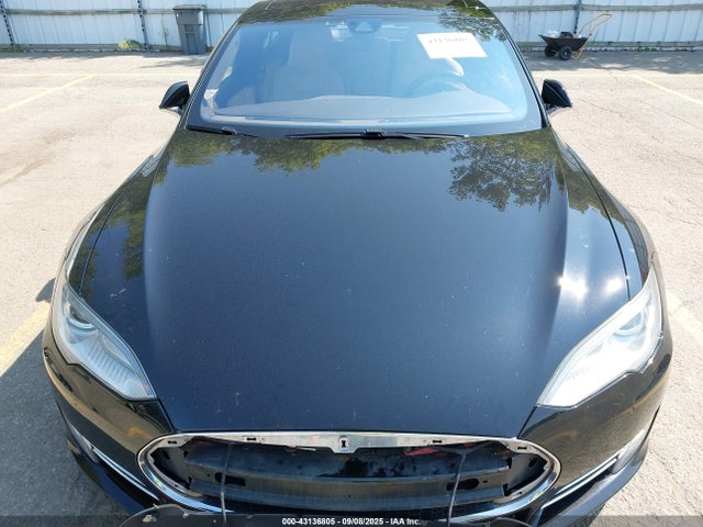 2015 TESLA MODEL S 5YJSA1H25FFP70481 Photo 9