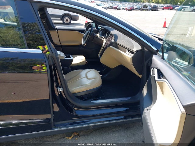 2015 TESLA MODEL S 5YJSA1H25FFP70481 Photo 4