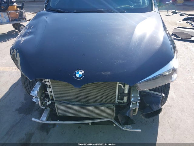 WBXHT3C33J5K22475 BMW X1