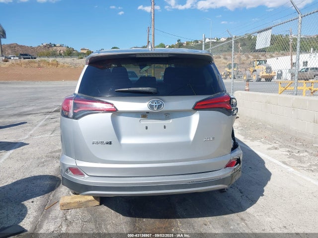 Toyota 2ar-fe 2018 2T3WFREV6JW472959 Image 17