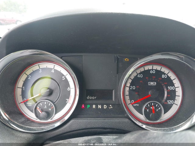 2C4RDGCG3ER308418 Dodge Grand Caravan