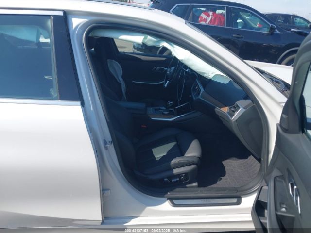 2019 BMW 330I WBA5R7C59KAJ79094 Photo 4