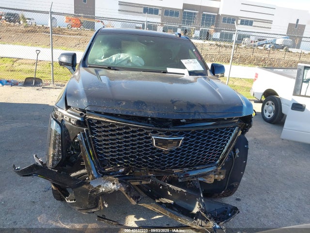43137233 :رقم المزاد ، 1GYS8FRL9SR104738 vin ، 2025 Cadillac Escalade Sport مزاد بيع