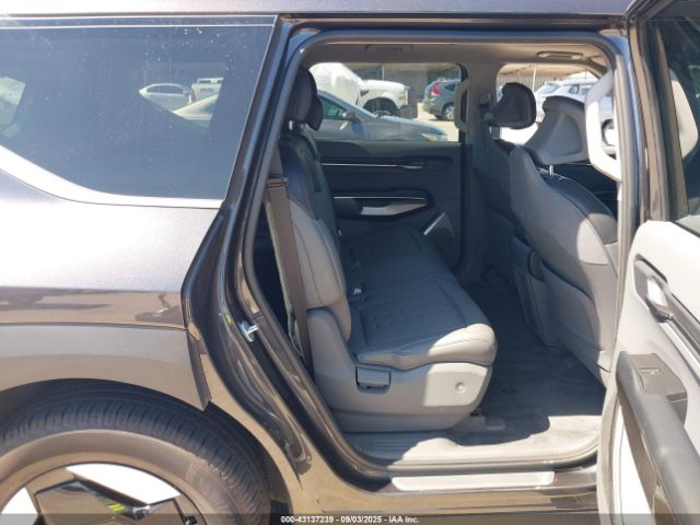 2024 KIA EV9 KNDAFFS57R6033697 Photo 7