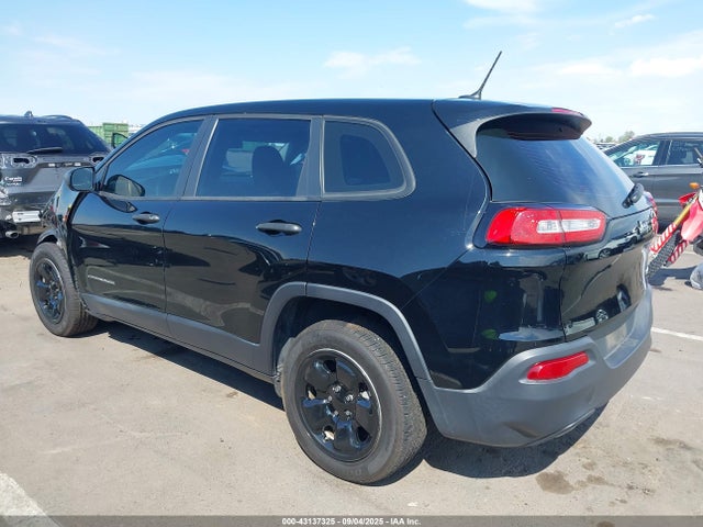 1C4PJLAB3HW535586 Jeep Cherokee