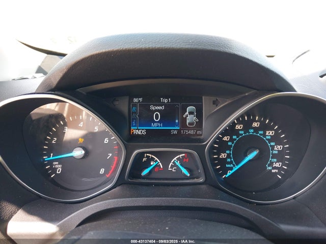 1FMCU0GXXFUA44573 Ford Escape