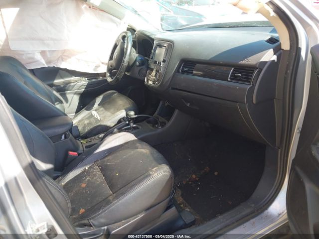 2016 MITSUBISHI OUTLANDER JA4AZ3A37GZ010187 Photo 4