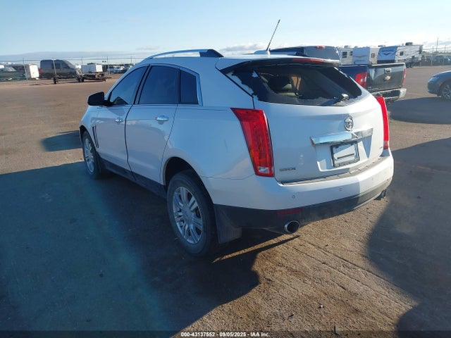 2016 CADILLAC SRX 3GYFNBE34GS532200 Photo 2