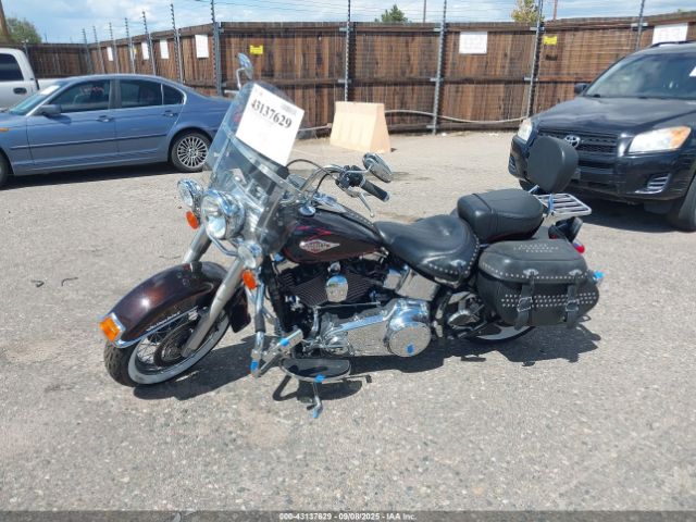 2011 HARLEY-DAVIDSON FLSTC 1HD1BW511BB046428 Photo 1