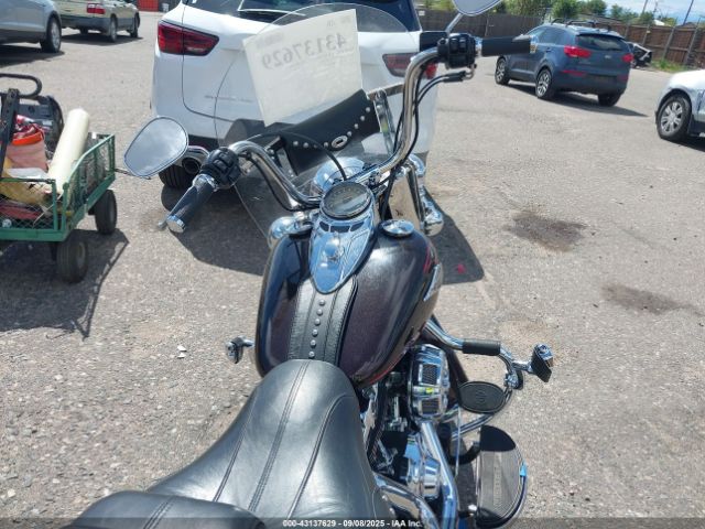 2011 HARLEY-DAVIDSON FLSTC 1HD1BW511BB046428 Photo 4